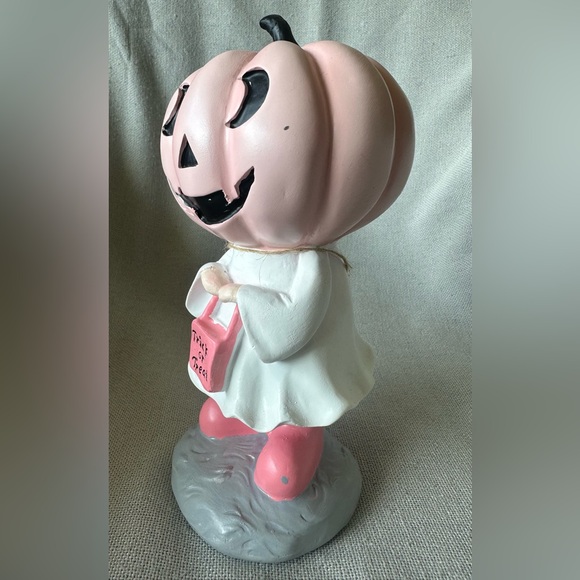 Goblin & Ghoul Pink Pumpkin Trick Or Treat Girl - Picture 6 of 7